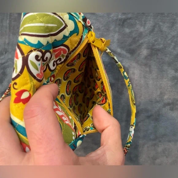 Vera Bradley Yellow Floral Small Purse With Shoulder Strap. Gently Used - Picture 6 of 8